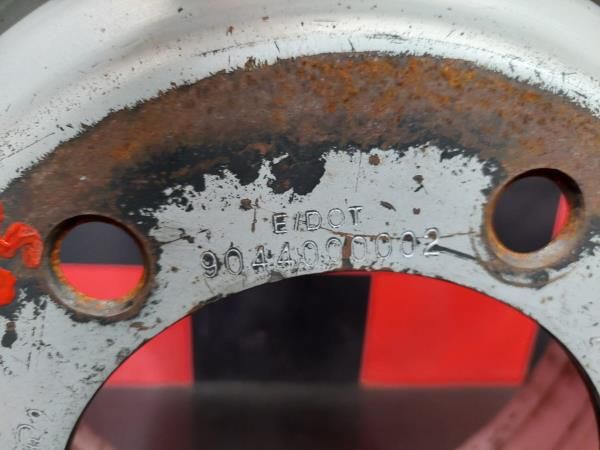 Jante frente direita MERCEDES-BENZ Sprinter 4-t Chassis (904)