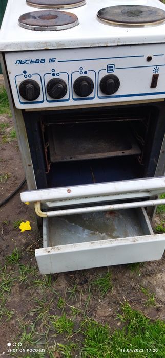 Печка электрическая б/у , рабочая.