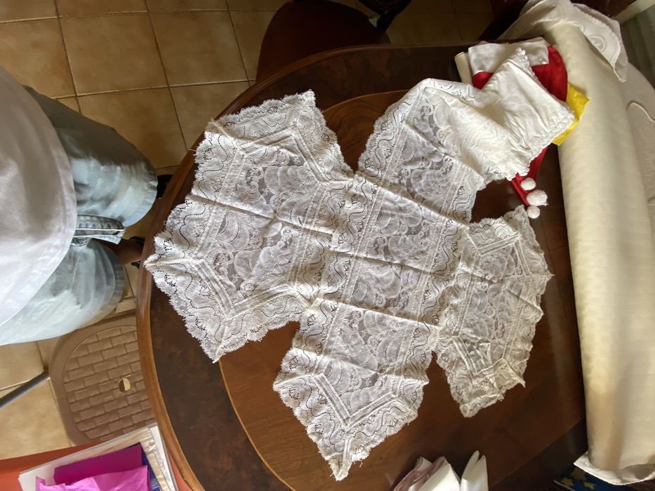 Conjunto de 3 naperons antigos