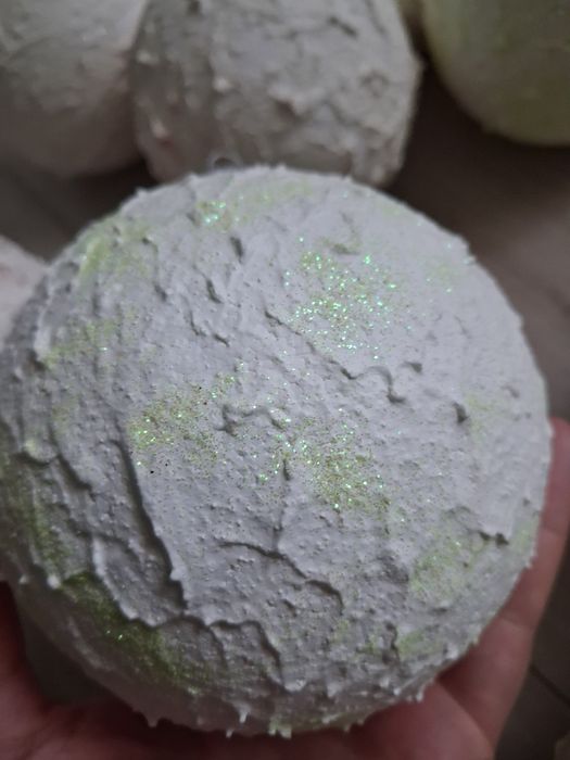 Komplet bombek śniegowych 42 sztuki