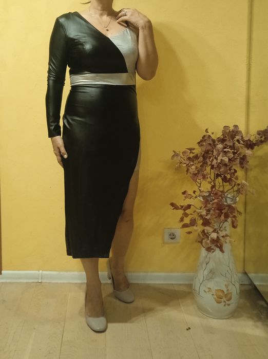 Секси-платье размера М