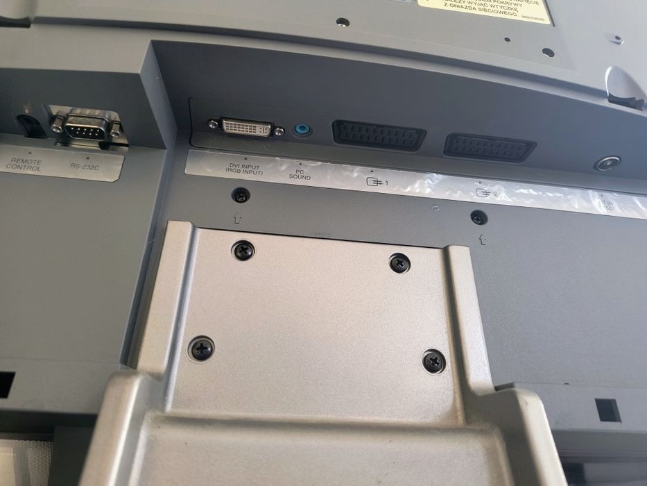 Telewizor LCD LG 27 cali