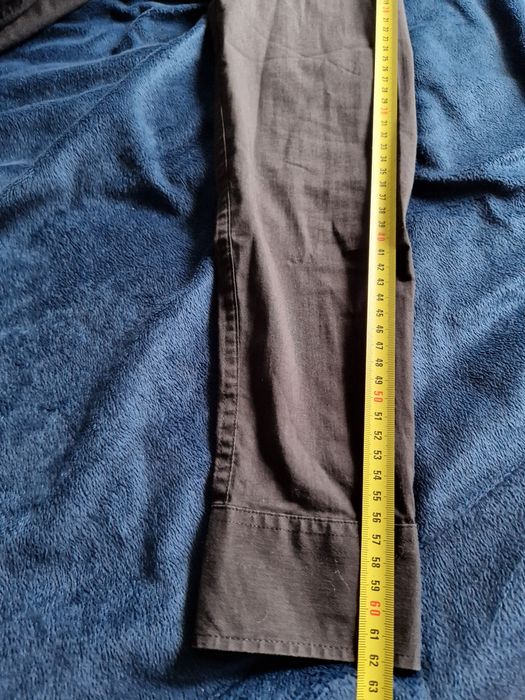 Czarna koszula slim fit bez kołnierzyka r. 39