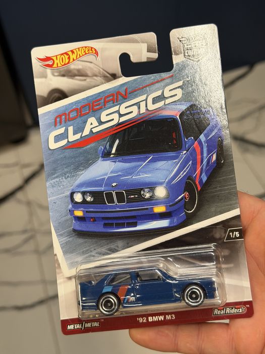 Legendarne BMW M3 E30 '92 Hot Wheels Premium Modern Classics