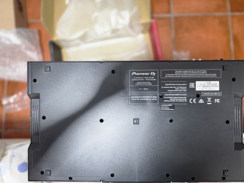 Mesa pioneer DDJ 400