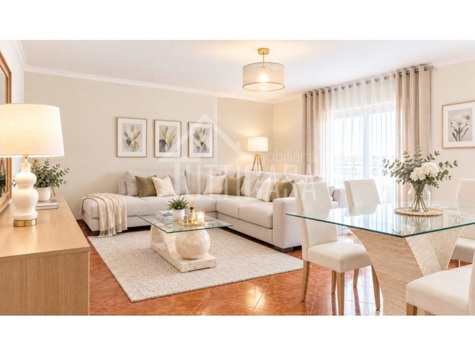 Apartamento T3 em Alcainça com 209 m2 varanda e parqueamento para 3...