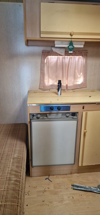 Caravana VOYT – 2.000€ Negociáveis - com documentos