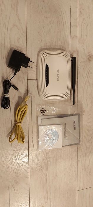Router TP-Link WR740N + dodatki