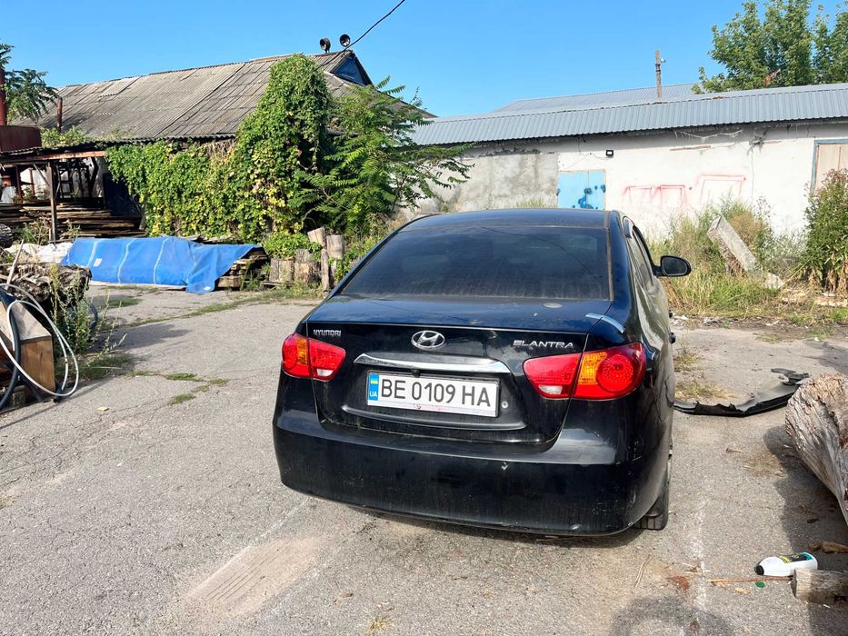 Hyundai Elantra 2011