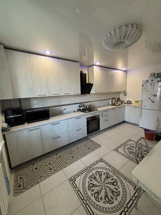 Продам 3к квартиру в новострое, Красный Камень