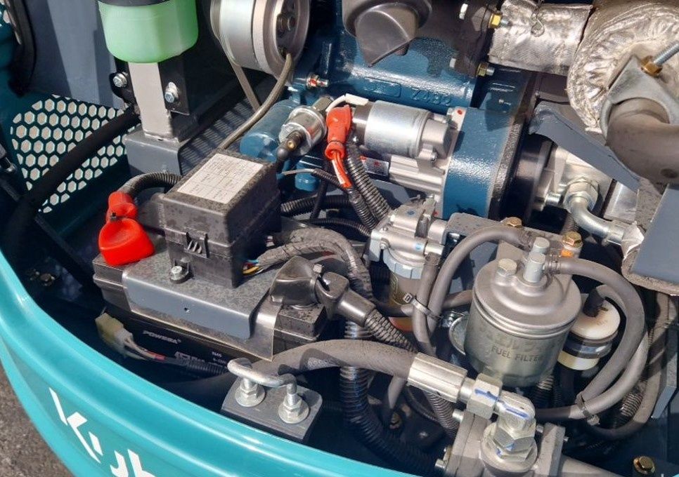 Mini giratoria 2,5T nova Kubota diesel