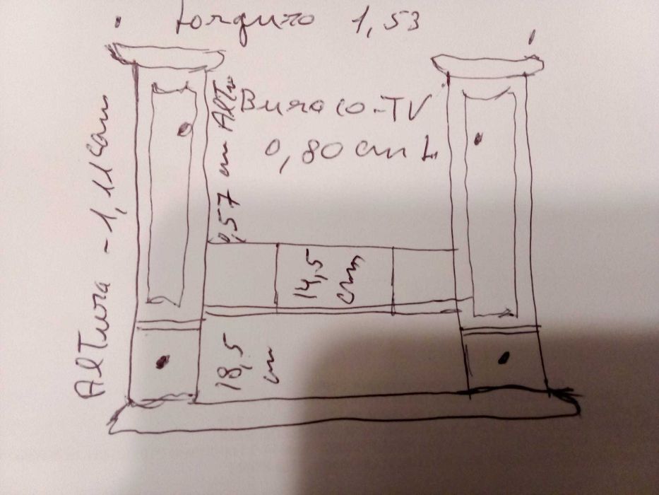 Móvel em Cerejeira Maciça