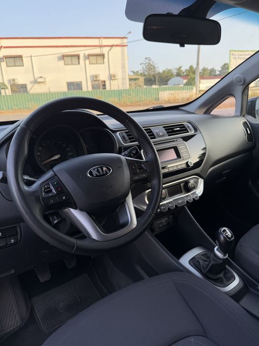 KIA RIO 1.1 CRDI NACIONAL 94.000 KM 1 dono
