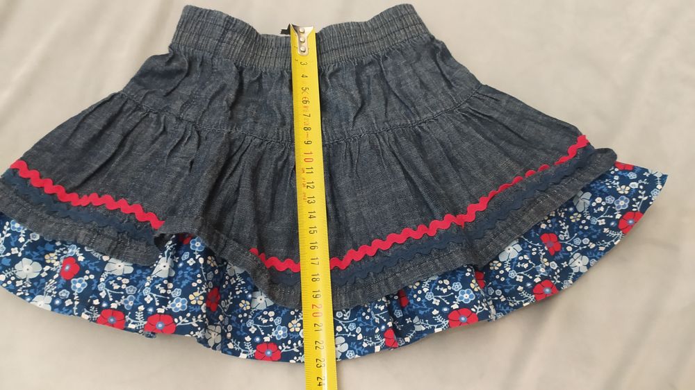 Nowa spódniczka bawełniana wiek  3-6 miesięcy.