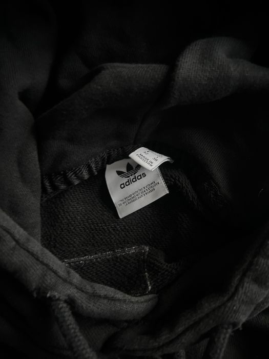 adidas укорочена кофта