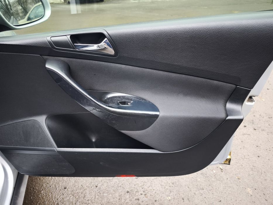 Продам авто Volkswagen Passat B6 2006 автомат