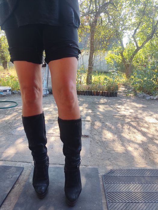 Зимові ботінкі жіночі