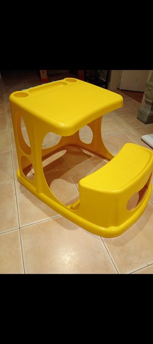 Secretaria plástico