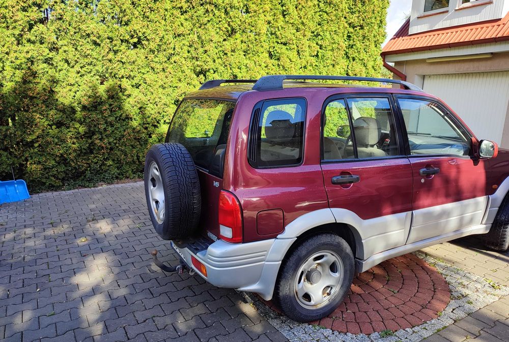 Suzuki Grand Vitara 2.5-V6