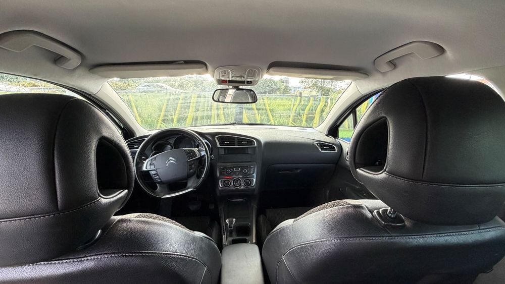 Citroën C4 e-HDi 2012 Automático – Diesel & Conforto Premium (Massageador!)