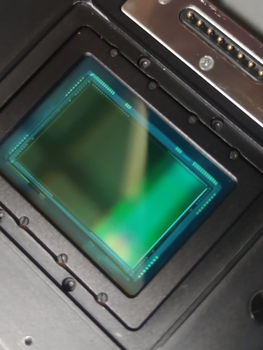 Back Digital Phase One H10