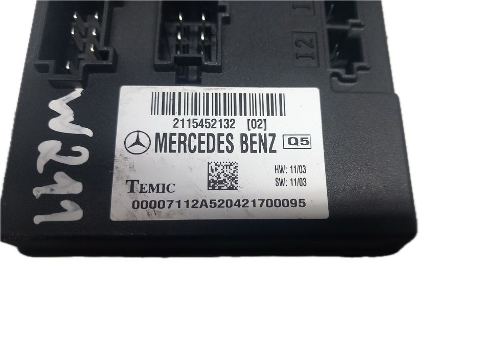 Módulo genérico MERCEDES-BENZ Classe E (W211)