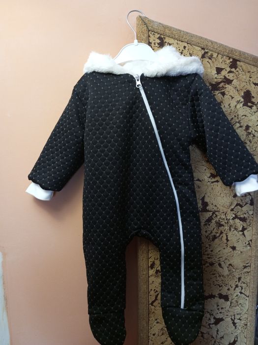 Теплий комбінезон із шапочкою 74р