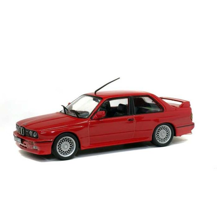 Solido BMW M3 E30 1/43