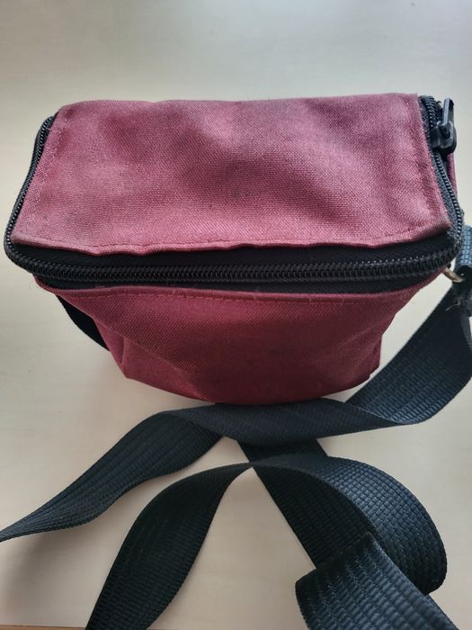 Sprzedam aparat lustrzankę Zenit 15m + etui