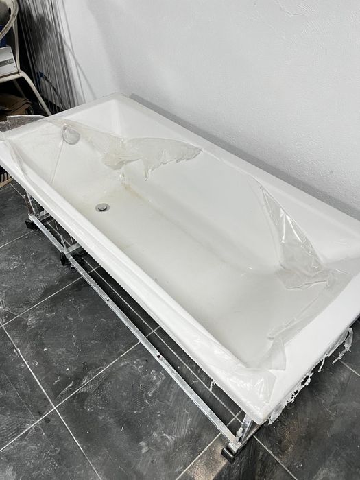 Banheira totalmente nova