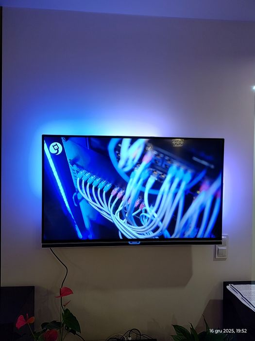 Philips 49PUS7150/12 3D UHD 4K Ambilight+HUE pasywne 3D