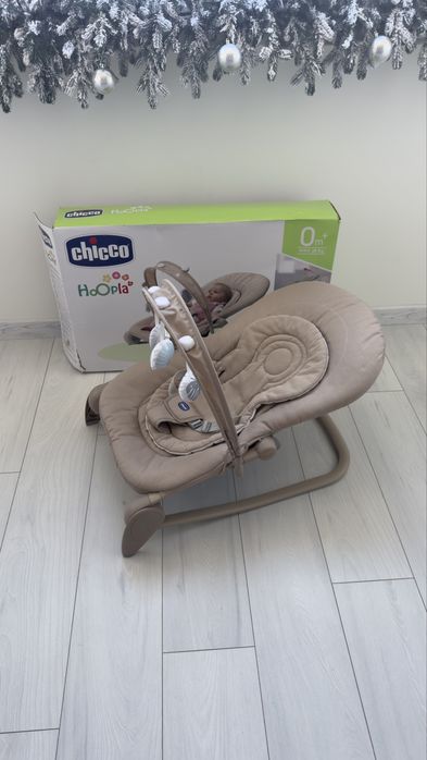 Крісло - гойдалка, шезлонг, Chicco, стан нового.