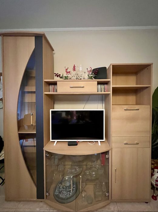 Móvel de Sala Completo em Madeira Clara - Versátil e em Ótimo Estado