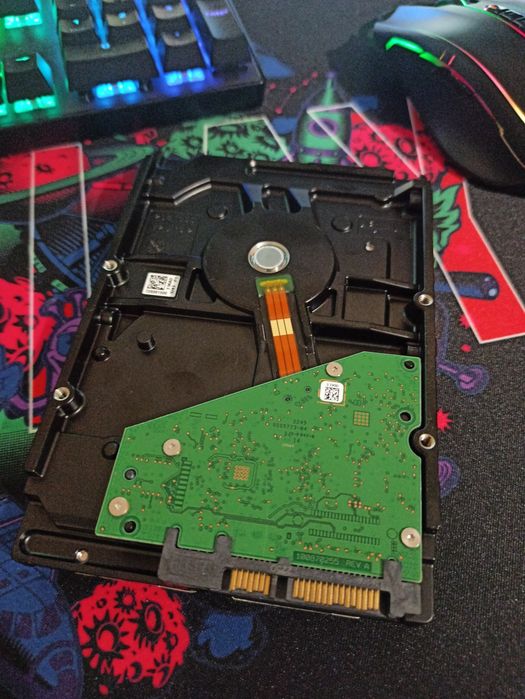 Seagate barracuda 2tb на гарантії