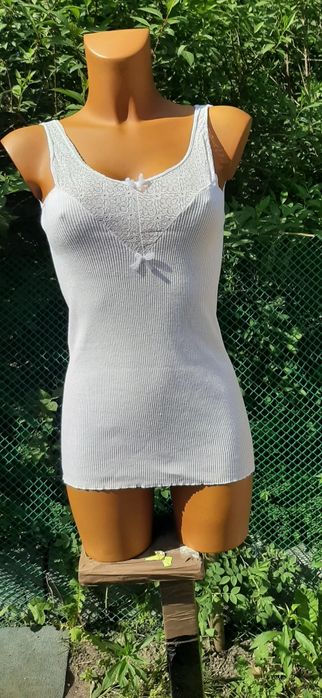 Top damski biały rozmiar 44 firma VEB