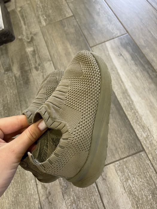 Кросівки Zara для хлопчика чи дівчинки