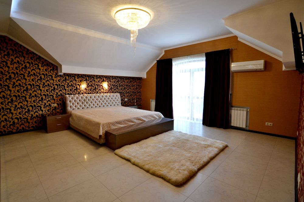 Здам будинок, без %, 380 м², Осокорки, Славутич, КМ Золоче, Вишеньки