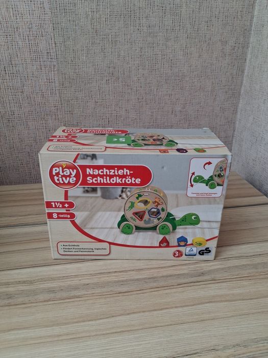 Розвиваючі дерев'яні іграшки Playtive