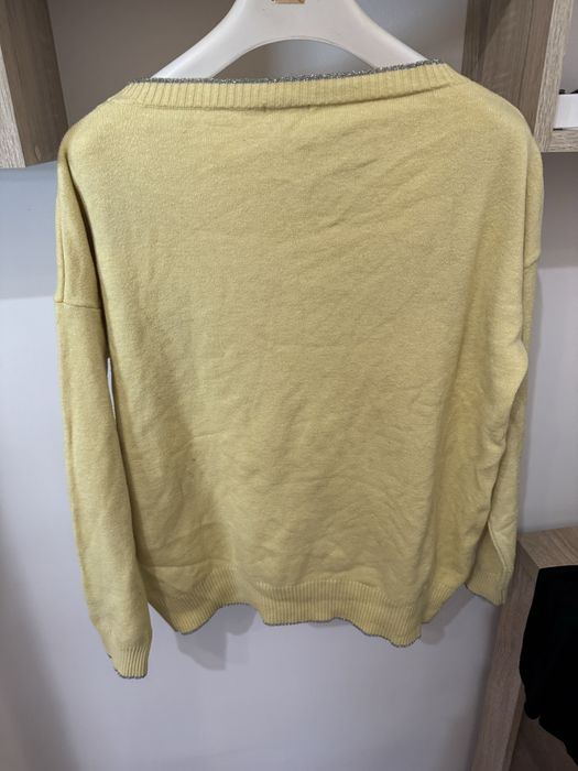 Żółty sweter 40 L z misiem