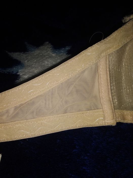 Новий бюстик гарний