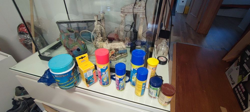 Aquário com acessórios