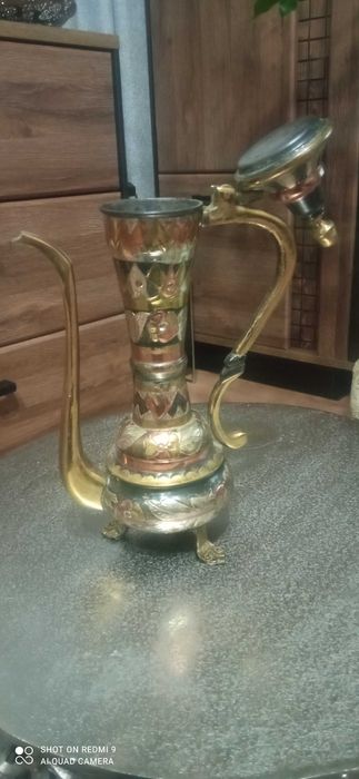 Dzbanuszek metalowy amfora