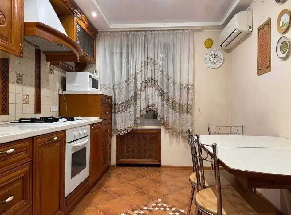 Продам 3к квартиру КАП РЕМОНТ пр-кт Слобожанский, Левый берег, 10 мин Центр