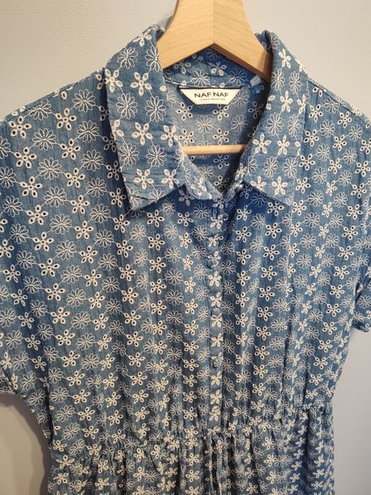 Sukienka z lyocellu marki NAF NAF