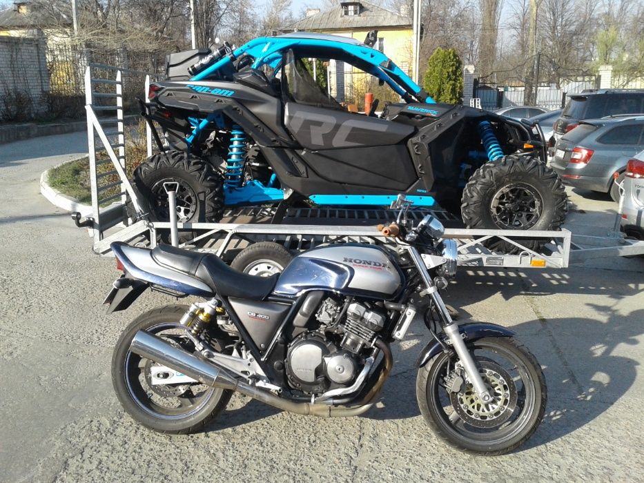 Honda cb400sf super four