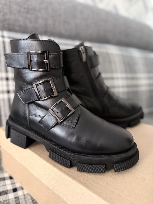 Продам осенние полусапожки