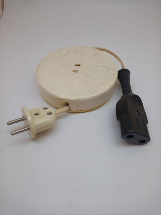 PRL. Żelazko turystyczne.