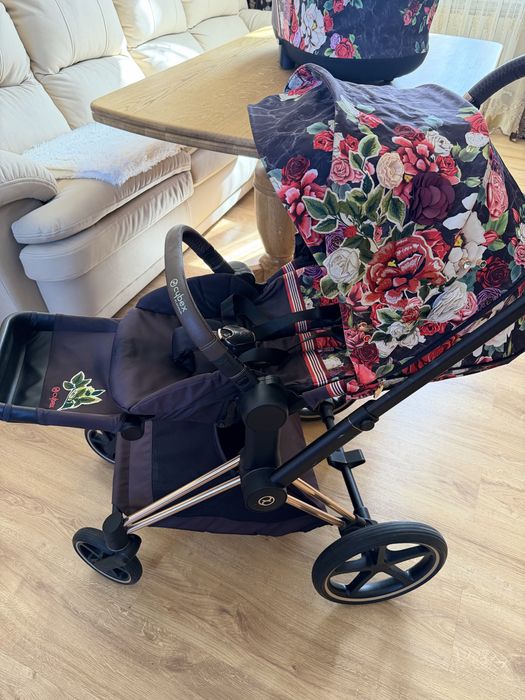 Коляска універсальна Cybex Priam 4.0 Spring Blossom