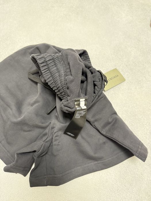 шорты Balenciaga X Underarmour shorts s m l