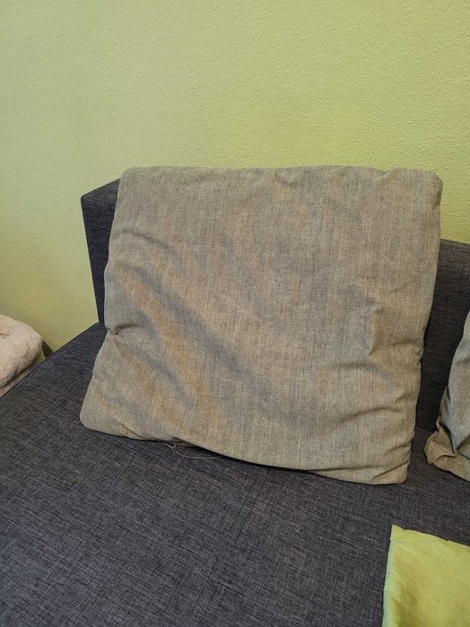 Poduszki dekoracyjne  na sofę